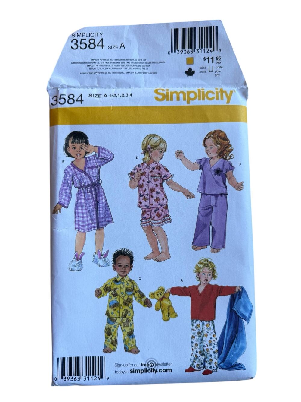 SIMPLICITY Toddler Pajama and Robe Pattern Uncut #3584 Boy Girl 2007